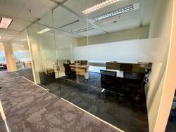 Gateway West (D7), Office #537064041